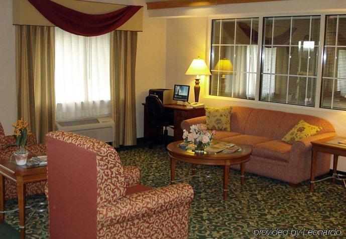 Hotel La Quinta By Wyndham 3*